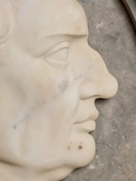 Jules César, médaillon en marbre, Italie vers 1800