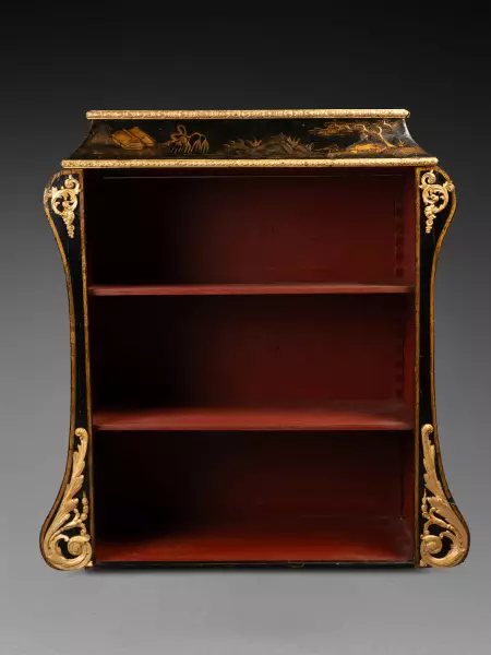 Cartonnier de bureau en vernis Martin, Paris époque Louis XV