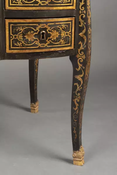 Bureau Mazarin en laque à l’imitation de la marqueterie Boulle , époque Louis XIV