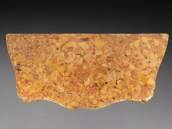 Console à rocailles asymétriques, Paris époque Louis XV vers 1750