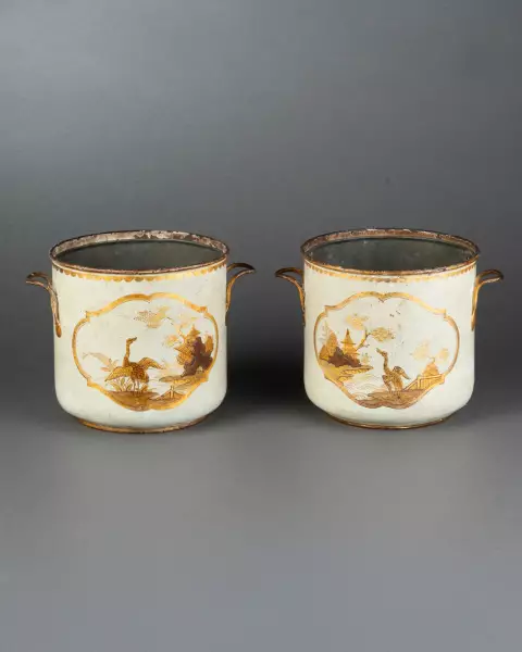 Suite de rafraîchissoirs en tôle vernie, Paris vers 1770