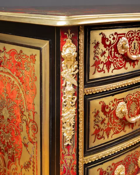 Commode en marqueterie Boulle par N.Sageot, Paris époque Louis XIV