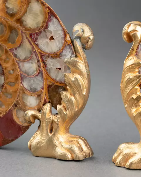 Paire d’ammonites fossiles montées bronze vers 1820-1840