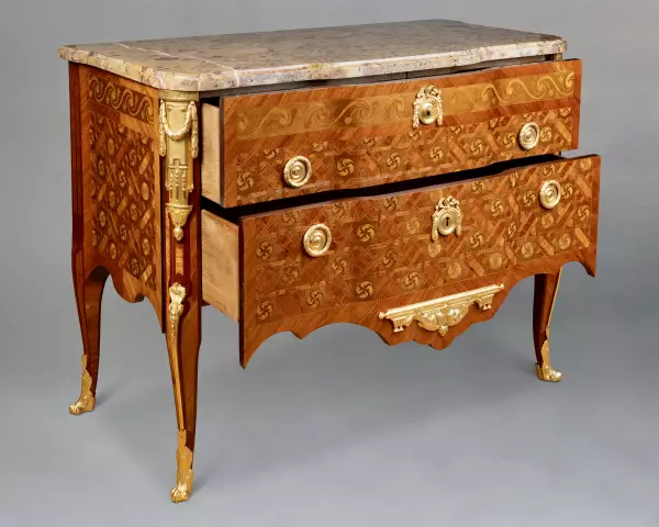 Commode à la Grecque par Pierre Denizot, Paris vers 1770