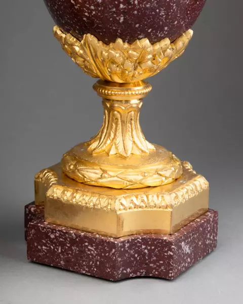 Paire de pots-pourris en porphyre, Rome vers 1830