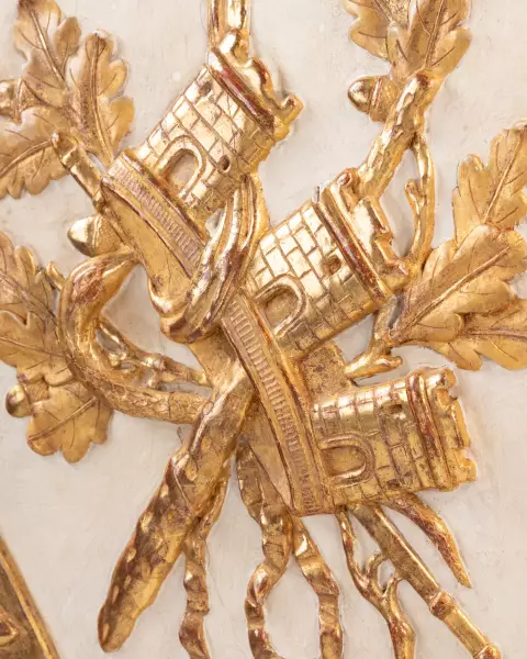 Paire de gaines en bois laqué et doré, Paris vers 1740