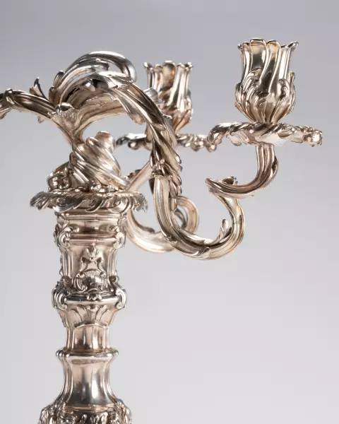 Paire de candélabres en argent par L.Lehendick, Paris ép Louis XV