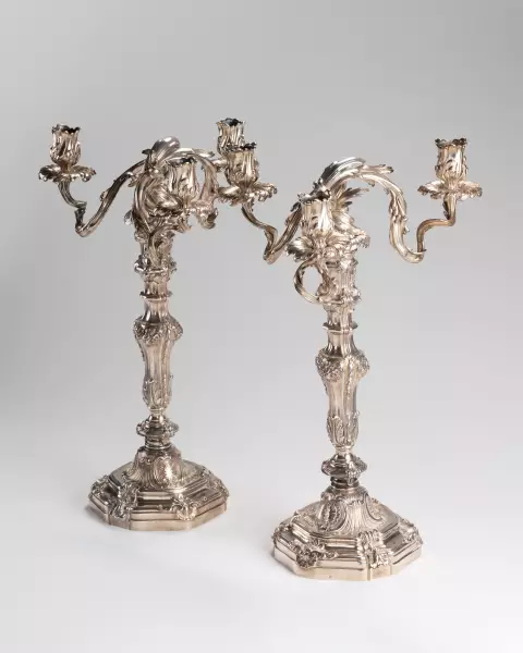 Paire de candélabres en argent par L.Lehendick, Paris ép Louis XV