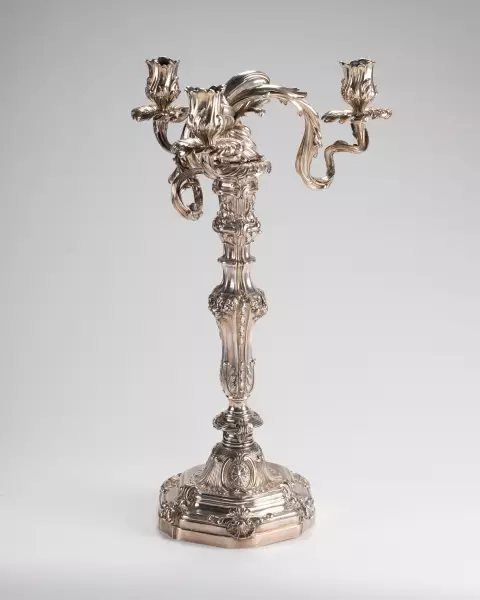 Paire de candélabres en argent par L.Lehendick, Paris ép Louis XV