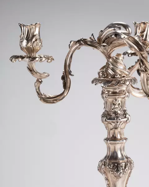 Paire de candélabres en argent par L.Lehendick, Paris ép Louis XV