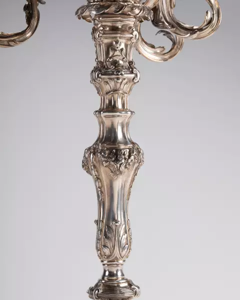 Paire de candélabres en argent par L.Lehendick, Paris ép Louis XV