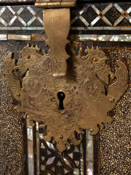 Important coffre en laque Namban, Japon, fin du XVI siècle