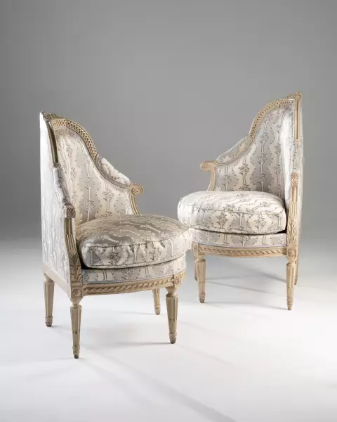 Paire de bergères d’angle par J.B Sené, Paris ép Louis XVI