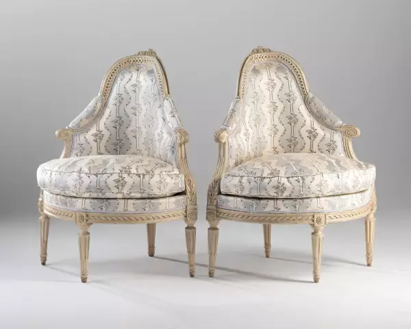 Paire de bergères d’angle par J.B Sené, Paris ép Louis XVI