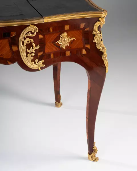Bureau plat transformable en tric-trac par Jacques Dubois, Paris vers 1750